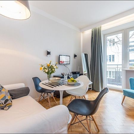 Poznanska P&O Apartments Варшава Экстерьер фото