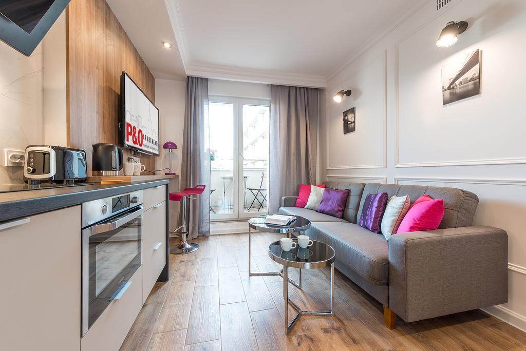 Poznanska P&O Apartments Варшава Экстерьер фото